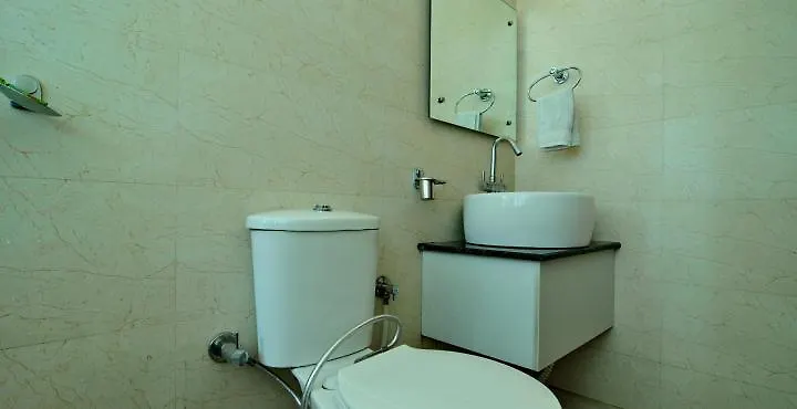 Oyo Hotel Royal Brooks Chandīgarh